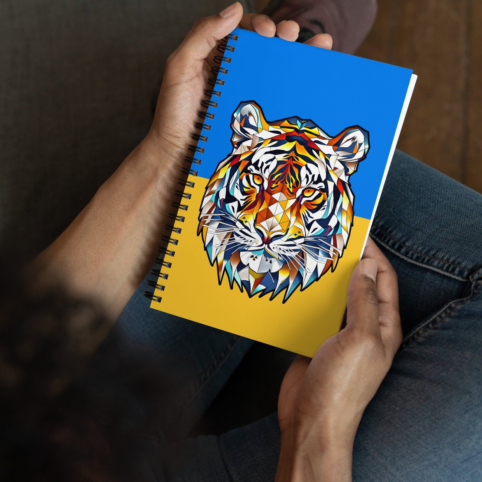 Bengal Brillaince Alt 1 - Spiral notebook - BBairt